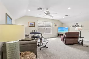 115 W Blue Water Edge Dr, Eustis, FL 32736 - Photo 36