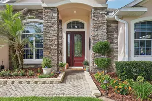 115 W Blue Water Edge Dr, Eustis, FL 32736 - Photo 2