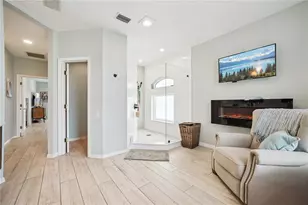 807 Chipaway Dr, Apollo Beach, FL 33572 - Photo 22