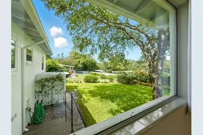 1426 Crestview Drive, Mount Dora, FL 32757 - Photo 8