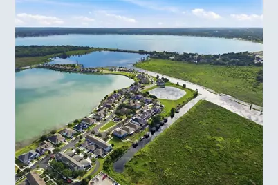 718 Barefoot Bay Loop, Groveland, FL 34736 - Photo 54