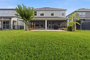 718 Barefoot Bay Loop, Groveland, FL 34736 - Photo 8