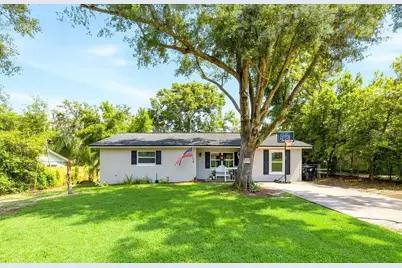 329 W Ohio Avenue, Orange City, FL 32763 - Photo 1