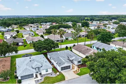 751 Old Oaks Lane, Leesburg, FL 34748 - Photo 4