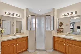 751 Old Oaks Ln, Leesburg, FL 34748 - Photo 24