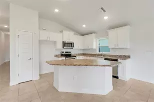 140 Krenson Bay Loop, Winter Haven, FL 33881 - Photo 14