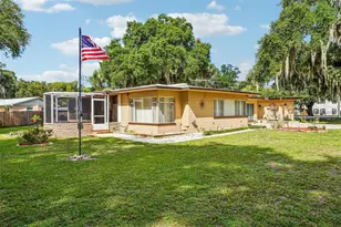 2936 Lake Joanna Dr, Eustis, FL 32726 - Photo 2