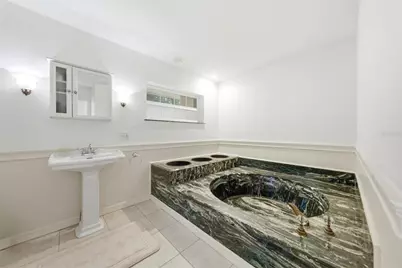 112 E Gardenia Street, Howey in the Hills, FL 34737 - Photo 22