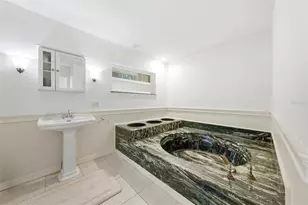 112 E Gardenia St, Howey in the Hills, FL 34737 - Photo 22