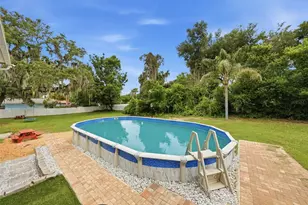 112 E Gardenia St, Howey in the Hills, FL 34737 - Photo 46