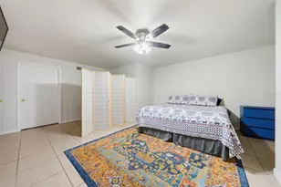 112 E Gardenia St, Howey in the Hills, FL 34737 - Photo 36