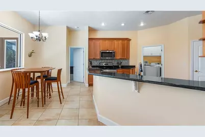 11136 Lake Katherine Circle, Clermont, FL 34711 - Photo 12