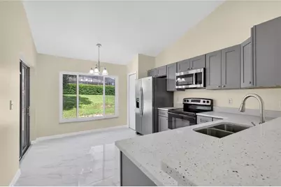 2717 Savannah Drive, Leesburg, FL 34748 - Photo 6