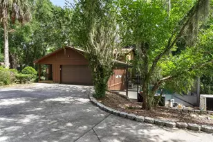 1214 W Crooked Lake Pl, Eustis, FL 32726 - Photo 50