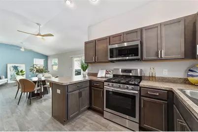 6082 Budny Avenue, The Villages, FL 32163 - Photo 6