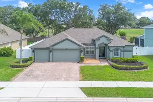 15336 Firelight Dr, Winter Garden, FL 34787 - Photo 2