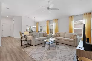 1742 Phifer Pl, The Villages, FL 34762 - Photo 8