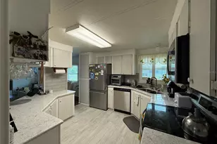 21 S Bobwhite Rd, Wildwood, FL 34785 - Photo 6