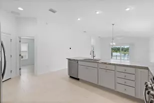 3583 Grouby Rd, The Villages, FL 32163 - Photo 4