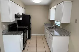 824 S Lone Oak Dr, Leesburg, FL 34748 - Photo 6