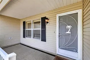 1716 Lakewood Dr, The Villages, FL 32162 - Photo 4