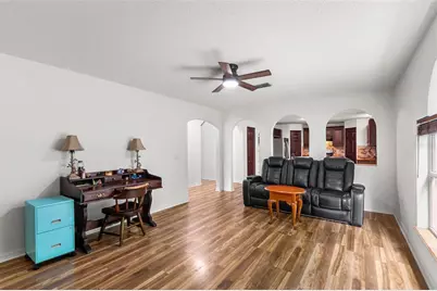 803 Mountbatten Lane, Kissimmee, FL 34758 - Photo 10
