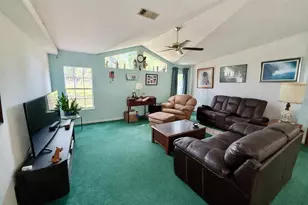 16955 SE 249th Terrace, Umatilla, FL 32784 - Photo 4