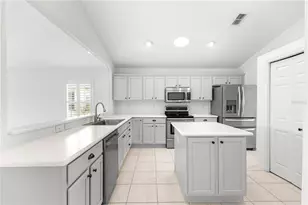 11137 SE 173rd Pl, Summerfield, FL 34491 - Photo 32