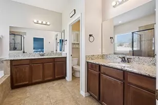 12549 Hammock Pointe Cir, Clermont, FL 34711 - Photo 10