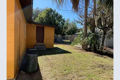 612 Kensington Street, Eustis, FL 32726 - Photo 16