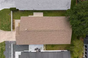 8201 SE 169th Palownia Loop, The Villages, FL 32162 - Photo 38
