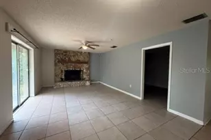 25946 Pine Ridge Rd, Paisley, FL 32767 - Photo 4