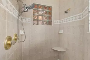 15900 Acorn Cir, Tavares, FL 32778 - Photo 26