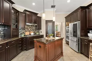 15900 Acorn Cir, Tavares, FL 32778 - Photo 8
