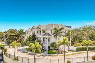 6925 Bochi Cir, Sarasota, FL 34242 - Photo 4