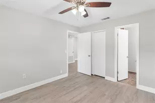 35904 Dawn Dr, Leesburg, FL 34788 - Photo 20