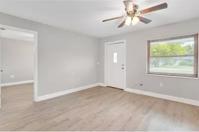 35904 Dawn Drive, Leesburg, FL 34788 - Photo 14