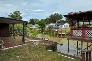 919 Cr 482D, Lake Panasoffkee, FL 33538 - Photo 34