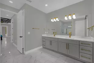 2510 Lake Front Dr, Lake Wales, FL 33898 - Photo 16