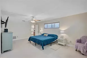 7687 117th St, Seminole, FL 33772 - Photo 18