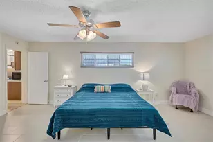 7687 117th St, Seminole, FL 33772 - Photo 20