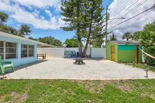 7687 117th St, Seminole, FL 33772 - Photo 40
