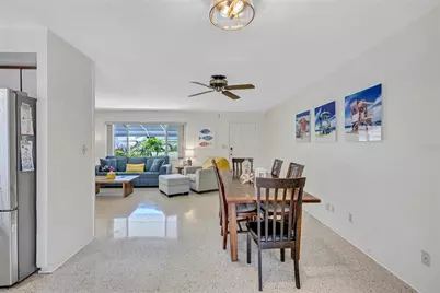 7687 117th Street, Seminole, FL 33772 - Photo 14