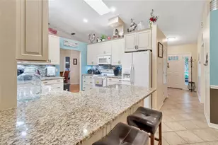 21830 King Edward Ct, Leesburg, FL 34748 - Photo 6