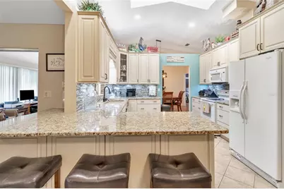 21830 King Edward Court, Leesburg, FL 34748 - Photo 8