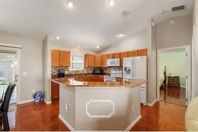 2446 Hopespring Loop, The Villages, FL 32162 - Photo 14