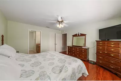 2446 Hopespring Loop, The Villages, FL 32162 - Photo 20