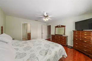 2446 Hopespring Loop, The Villages, FL 32162 - Photo 20