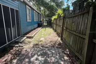 949 N Grandview St, Mount Dora, FL 32757 - Photo 16