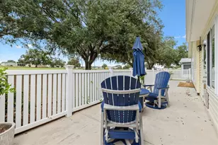723 Heathrow Ave, Lady Lake, FL 32159 - Photo 28